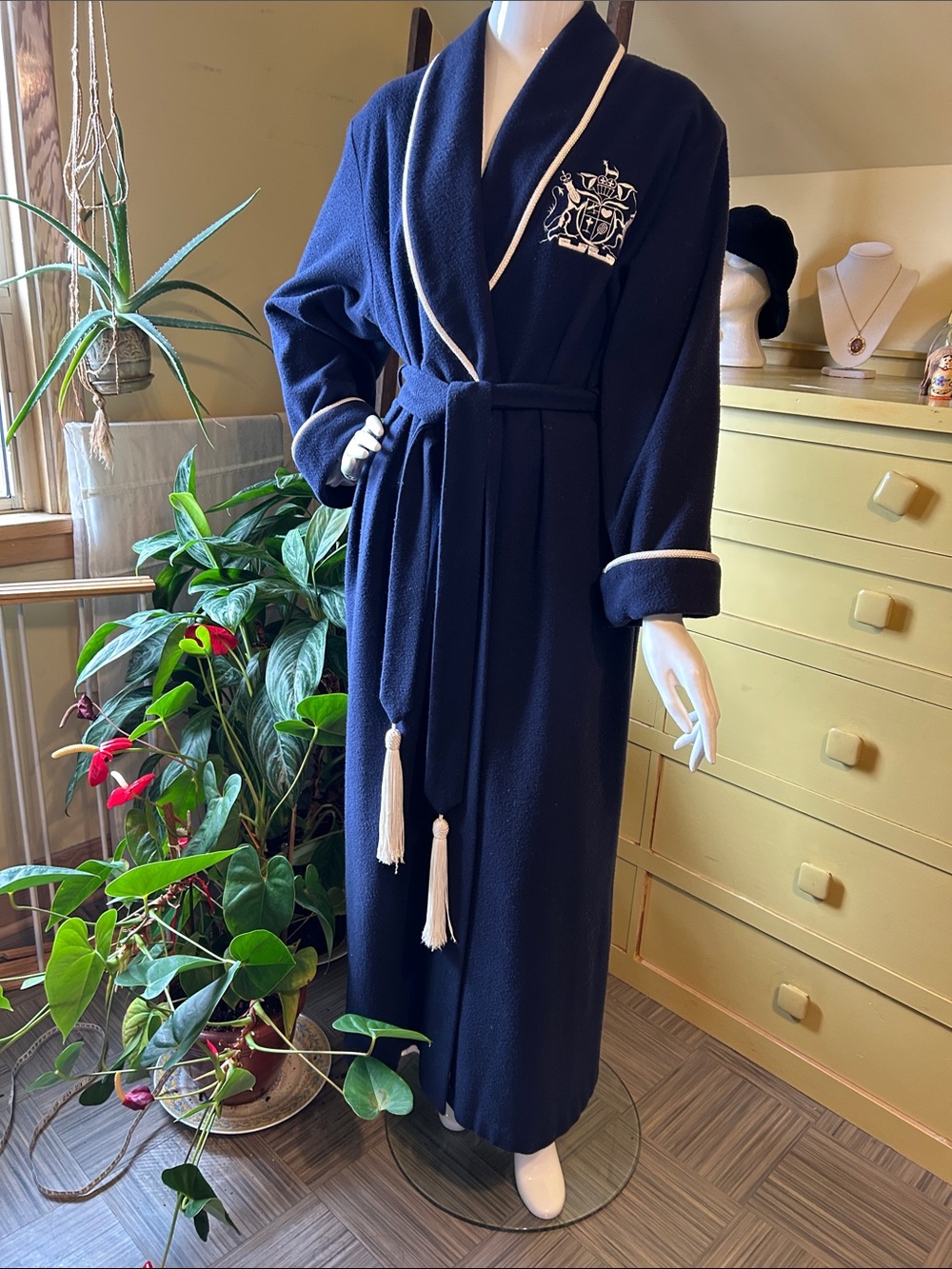 Vintage Navy Shawl-Collar Robe with White Trim and Tassel Belt